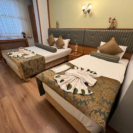 Gross Hotel